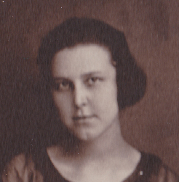 Mildred Hulda Radtke (I60)